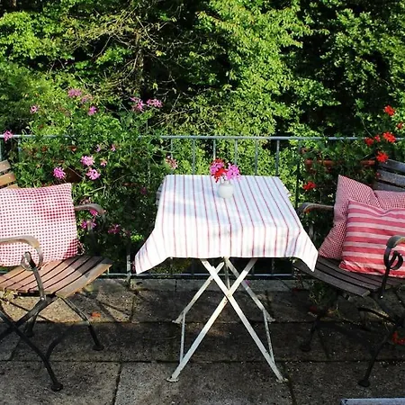 Grosse Wohnung Mit Dachterrasse In Starnberg Zewnętrze zdjęcie