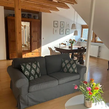 Grosse Wohnung Mit Dachterrasse In Starnberg Zewnętrze zdjęcie